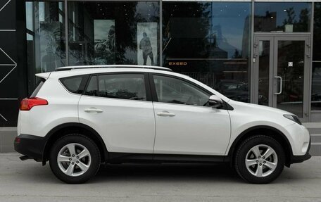 Toyota RAV4, 2014 год, 2 685 000 рублей, 4 фотография