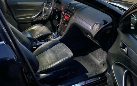 Ford Mondeo IV, 2010 год, 900 000 рублей, 3 фотография