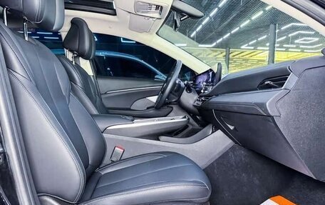 Buick LaCrosse, 2023 год, 2 840 000 рублей, 12 фотография