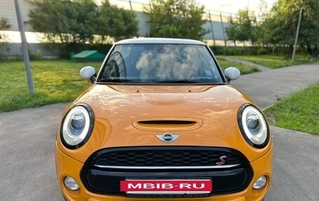 MINI Hatch, 2016 год, 2 200 000 рублей, 8 фотография