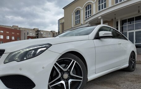 Mercedes-Benz E-Класс, 2013 год, 1 980 000 рублей, 1 фотография