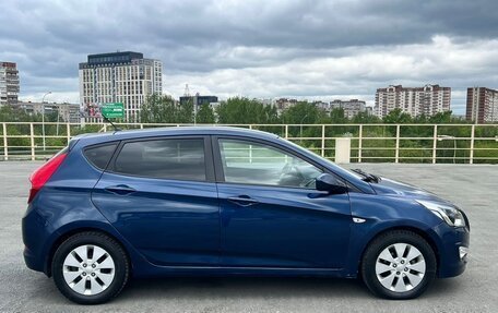 Hyundai Solaris II рестайлинг, 2016 год, 678 000 рублей, 4 фотография