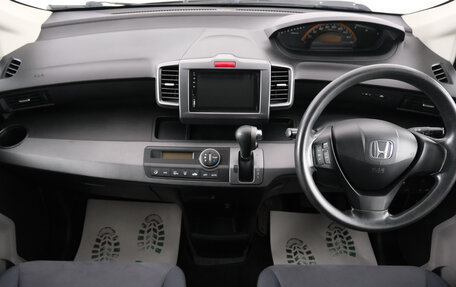 Honda Freed I, 2009 год, 929 000 рублей, 10 фотография