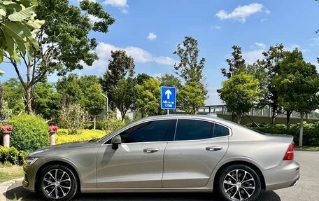 Volvo S60 III, 2021 год, 2 304 100 рублей, 7 фотография
