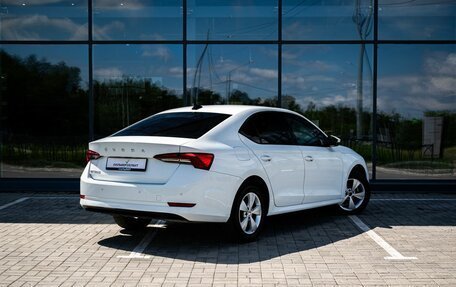 Skoda Octavia IV, 2021 год, 2 400 000 рублей, 2 фотография