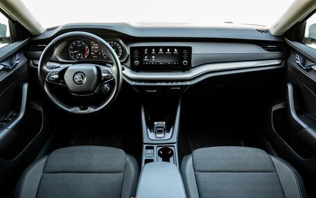 Skoda Octavia IV, 2021 год, 2 400 000 рублей, 15 фотография