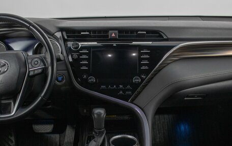 Toyota Camry, 2018 год, 2 875 000 рублей, 14 фотография