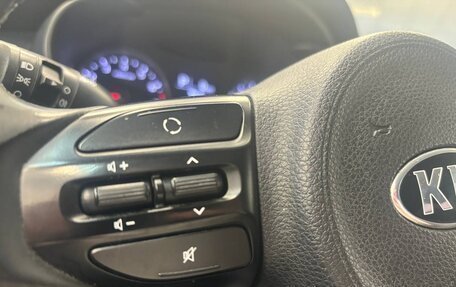 KIA Rio IV, 2018 год, 1 250 000 рублей, 15 фотография