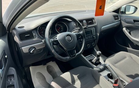 Volkswagen Jetta VI, 2015 год, 999 999 рублей, 10 фотография
