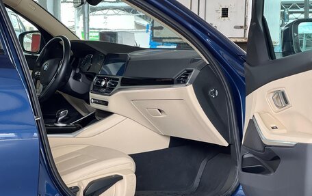 BMW 3 серия, 2021 год, 3 590 000 рублей, 5 фотография
