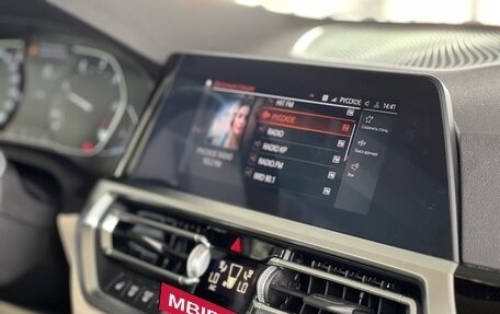 BMW 3 серия, 2021 год, 3 590 000 рублей, 10 фотография