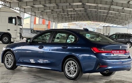 BMW 3 серия, 2021 год, 3 590 000 рублей, 3 фотография