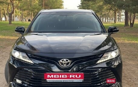 Toyota Camry, 2020 год, 2 150 000 рублей, 8 фотография
