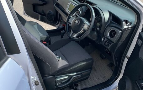 Toyota Vitz, 2013 год, 890 000 рублей, 17 фотография