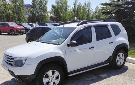 Renault Duster I рестайлинг, 2012 год, 800 000 рублей, 2 фотография