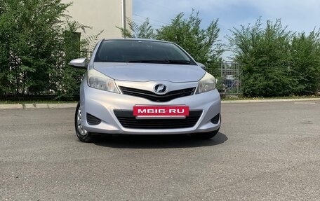 Toyota Vitz, 2013 год, 890 000 рублей, 37 фотография