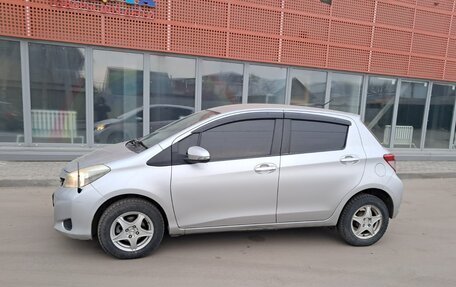Toyota Vitz, 2011 год, 700 000 рублей, 4 фотография