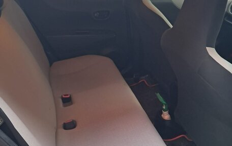 Toyota Vitz, 2011 год, 700 000 рублей, 15 фотография