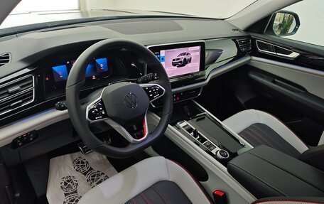 Volkswagen Teramont I, 2024 год, 6 250 000 рублей, 16 фотография