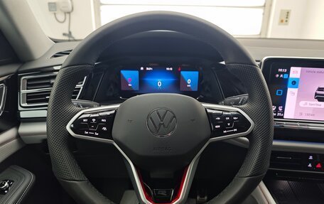 Volkswagen Teramont I, 2024 год, 6 250 000 рублей, 21 фотография