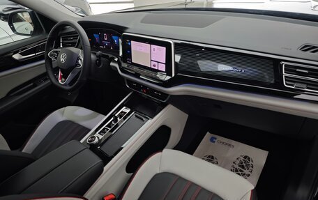 Volkswagen Teramont I, 2024 год, 6 250 000 рублей, 14 фотография