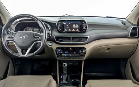 Hyundai Tucson III, 2019 год, 2 400 000 рублей, 14 фотография
