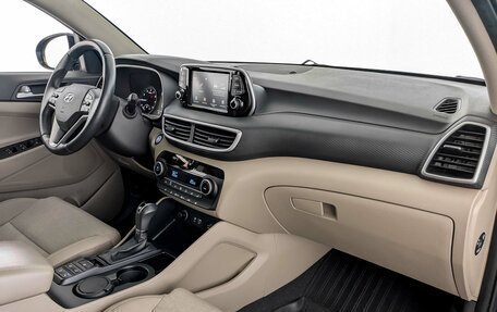 Hyundai Tucson III, 2019 год, 2 400 000 рублей, 11 фотография