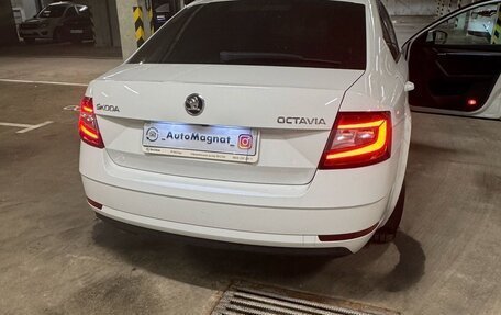 Skoda Octavia, 2017 год, 1 370 000 рублей, 2 фотография