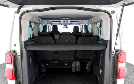 Peugeot Traveller I, 2021 год, 2 720 000 рублей, 9 фотография