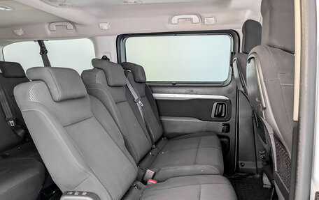 Peugeot Traveller I, 2021 год, 2 720 000 рублей, 11 фотография