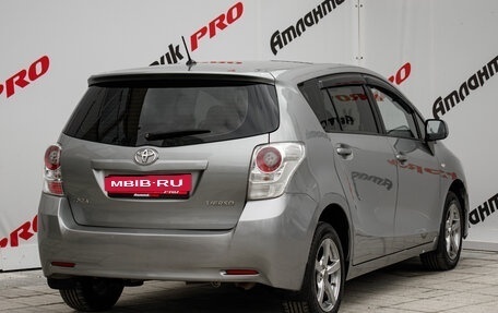 Toyota Verso I, 2012 год, 1 300 000 рублей, 6 фотография