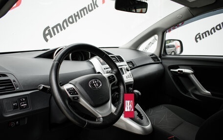 Toyota Verso I, 2012 год, 1 300 000 рублей, 9 фотография