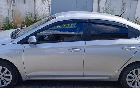 Hyundai Solaris II рестайлинг, 2019 год, 1 500 000 рублей, 6 фотография