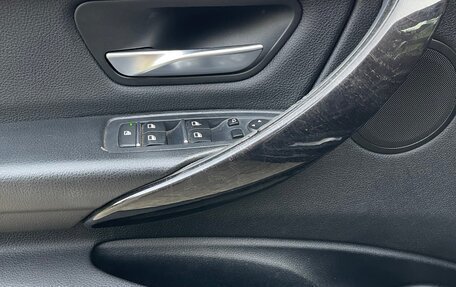 BMW 3 серия, 2016 год, 2 350 000 рублей, 14 фотография