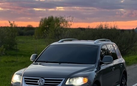 Volkswagen Touareg III, 2007 год, 1 450 000 рублей, 1 фотография