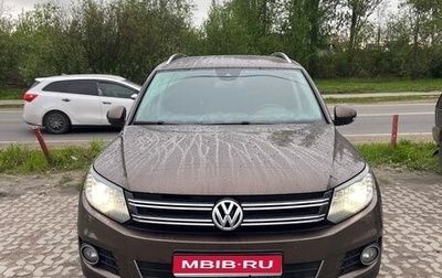 Volkswagen Tiguan I, 2015 год, 1 700 000 рублей, 1 фотография