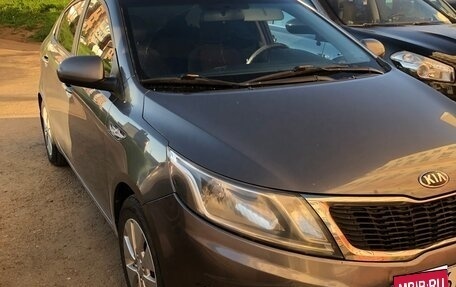 KIA Rio III рестайлинг, 2013 год, 700 000 рублей, 1 фотография