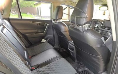 Toyota RAV4, 2019 год, 3 200 000 рублей, 1 фотография