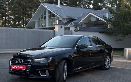 Audi A4, 2018 год, 2 850 000 рублей, 1 фотография
