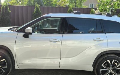 Toyota Highlander, 2021 год, 4 300 000 рублей, 1 фотография