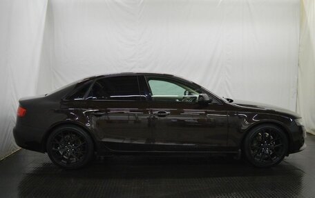 Audi A4, 2010 год, 900 000 рублей, 4 фотография