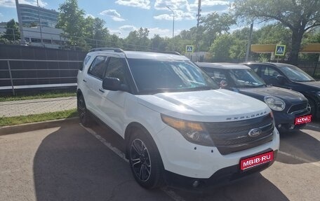 Ford Explorer VI, 2013 год, 1 800 000 рублей, 1 фотография