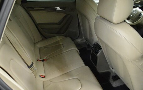Audi A4, 2010 год, 900 000 рублей, 13 фотография