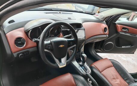 Chevrolet Cruze II, 2011 год, 650 000 рублей, 5 фотография