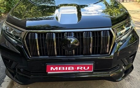 Toyota Land Cruiser Prado 150 рестайлинг 2, 2021 год, 8 000 000 рублей, 1 фотография