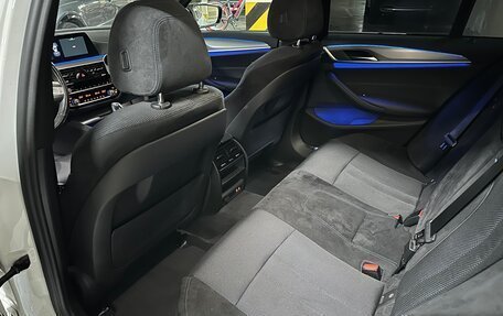 BMW 5 серия, 2020 год, 3 890 000 рублей, 14 фотография