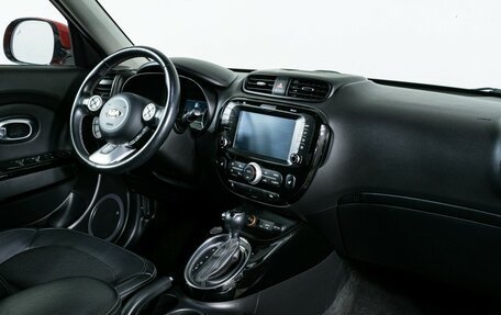 KIA Soul II рестайлинг, 2018 год, 1 540 000 рублей, 10 фотография