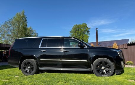Cadillac Escalade IV, 2016 год, 4 777 777 рублей, 3 фотография