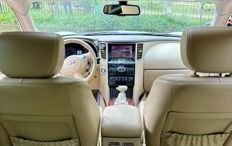 Infiniti FX II, 2012 год, 1 900 000 рублей, 9 фотография