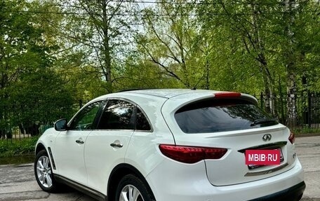 Infiniti FX II, 2012 год, 1 900 000 рублей, 19 фотография